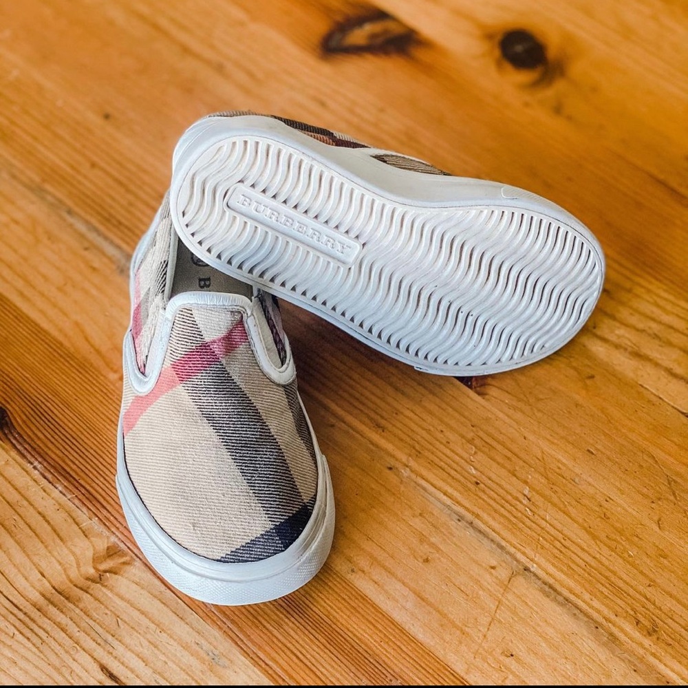Toddler shoes